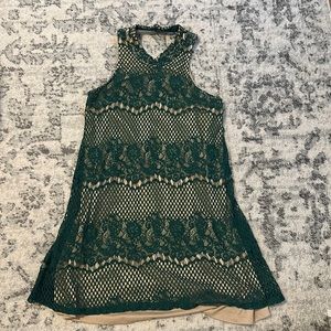Dina Be nude & forest green dress